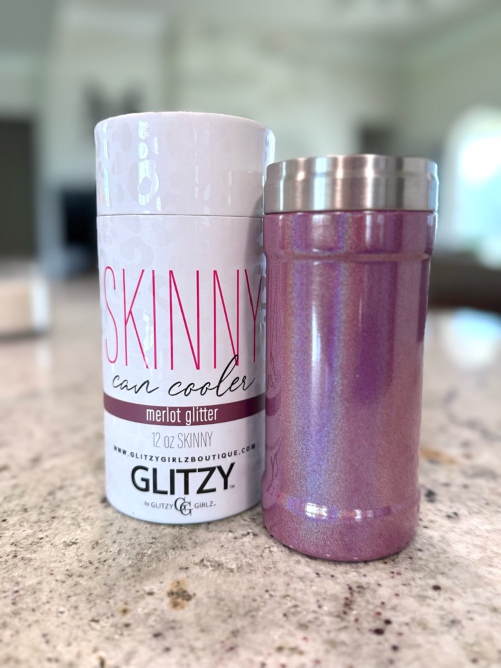 GLITZY GIRLZ "Merlot Glitter" Skinny Can Cooler NEW
